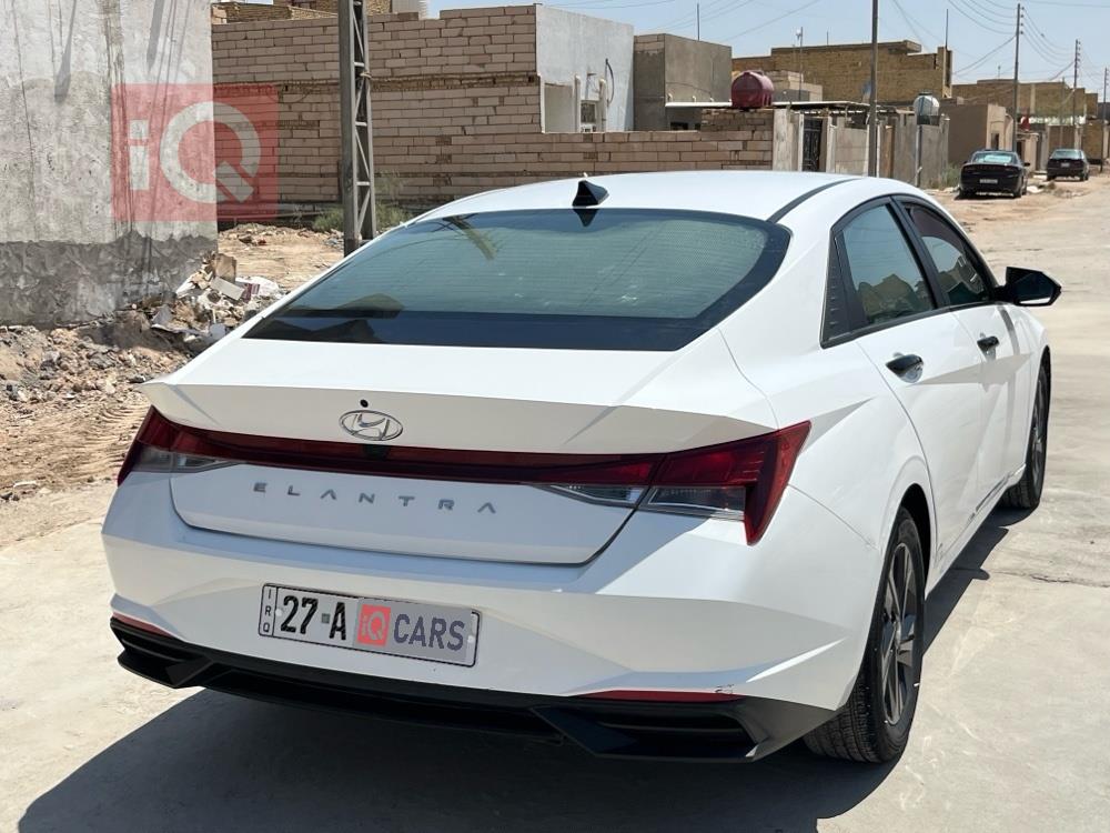 هيونداي النترا